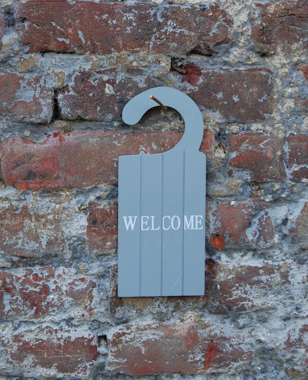 Bed And Breakfast De Meule Montfort Exteriör bild